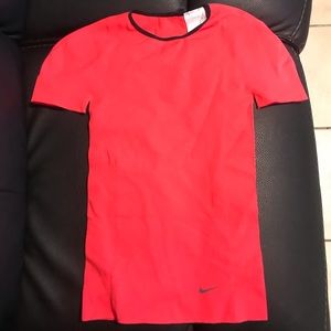 Nike Pro Combat Training T-Shirt Sz S/M